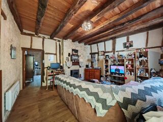  Immeuble à vendre 3 pièces 80 m²