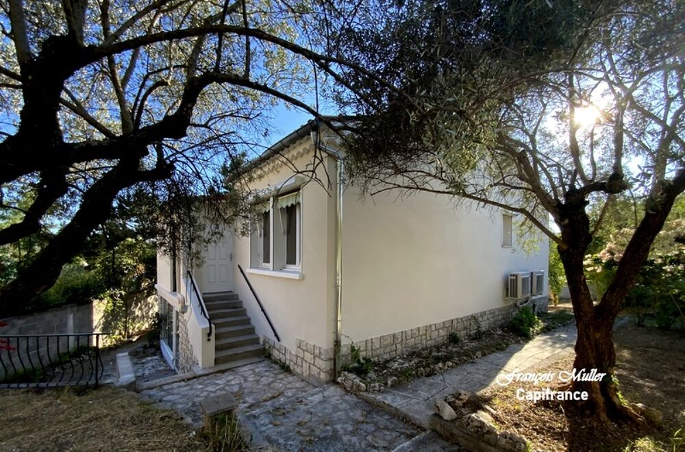 Maison 4 pièces 105 m² · à Manosque · 105 m² · 439 000 €