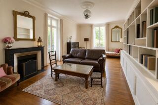  Maison à vendre 8 pièces 215 m²