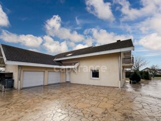  Maison � vendre 8 pi�ces 179 m�