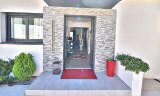  Villa à vendre 5 pièces 150 m²
