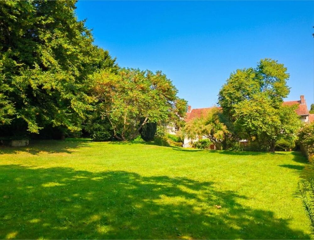 Exclusivité Propriétés-Privées - Maison pleine de charme, dans un cadre exceptionnel