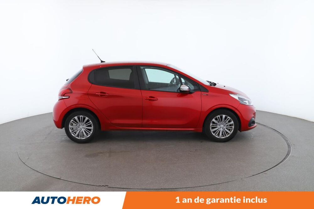 208 1.2 PureTech Signature 5P 82 ch 2019 occasion 92130 Issy-les-Moulineaux