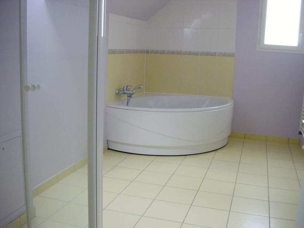 Location Maison Maison de 181m2 à louer sur Orléans Orleans