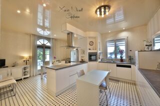  Maison � vendre 6 pi�ces 238 m�