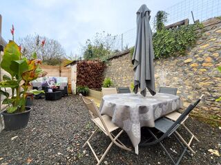  Maison  vendre 8 pices 165 m