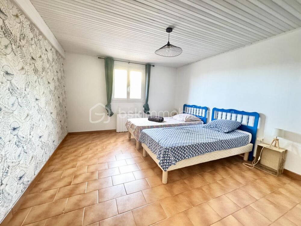  vendre  Proprit/chteau Frjus (83600)