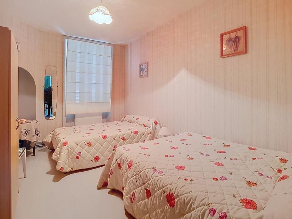 Vente Maison Maison à vendre 10 pièces MARTIGNY LE COMTE (71) Martigny le comte