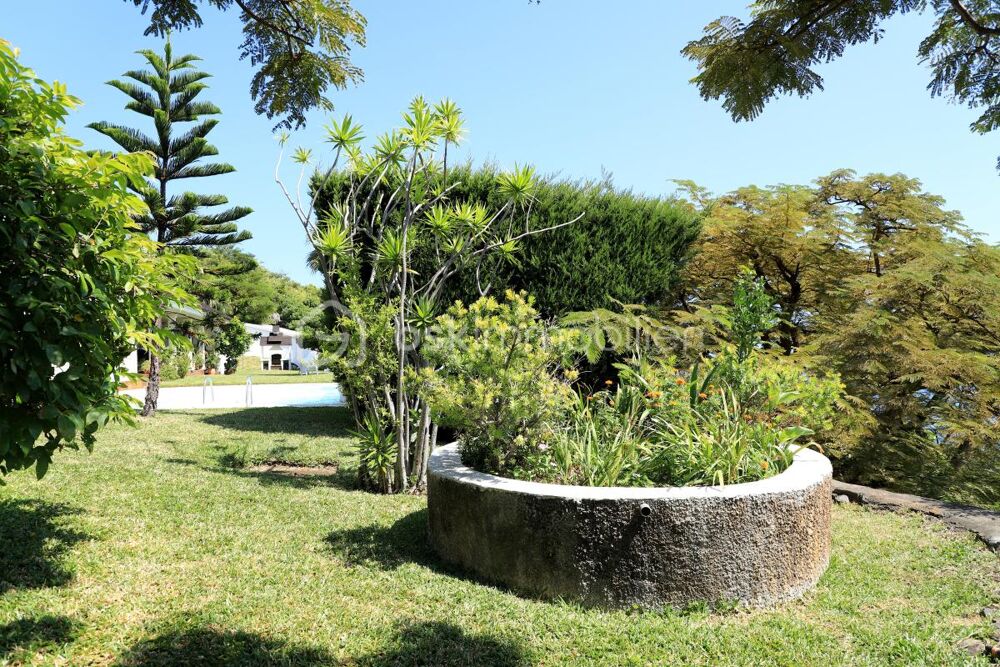 � vendre  Villa Saint-Denis (97400)