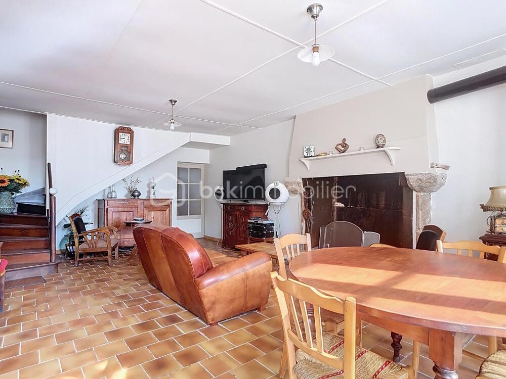 Vente Maison MAISON DE CARACTÈRE – 239,87 M² – MORTEMART – POTENTIEL DE REVENUS COMPLÉMENTAIRES Mortemart