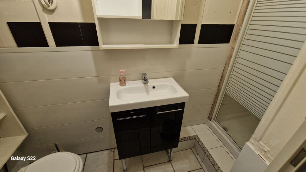Location Appartement Studio de 20m2 à louer sur Saint-Mitre-les-Remparts Saint mitre les remparts