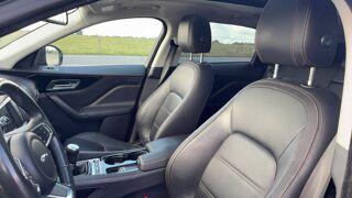 F-PACE 2.0 D 163 2WD Prestige - Toit ouvrant 2018 occasion 76230 Isneauville
