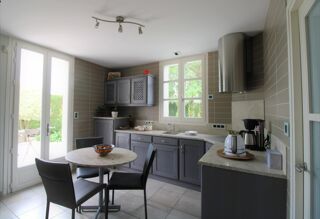  Propri�t�/ch�teau � vendre 6 pi�ces 165 m�