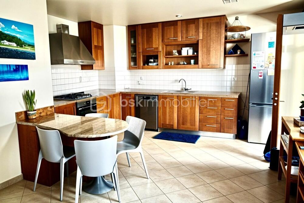Belle maison aux beaux volumes