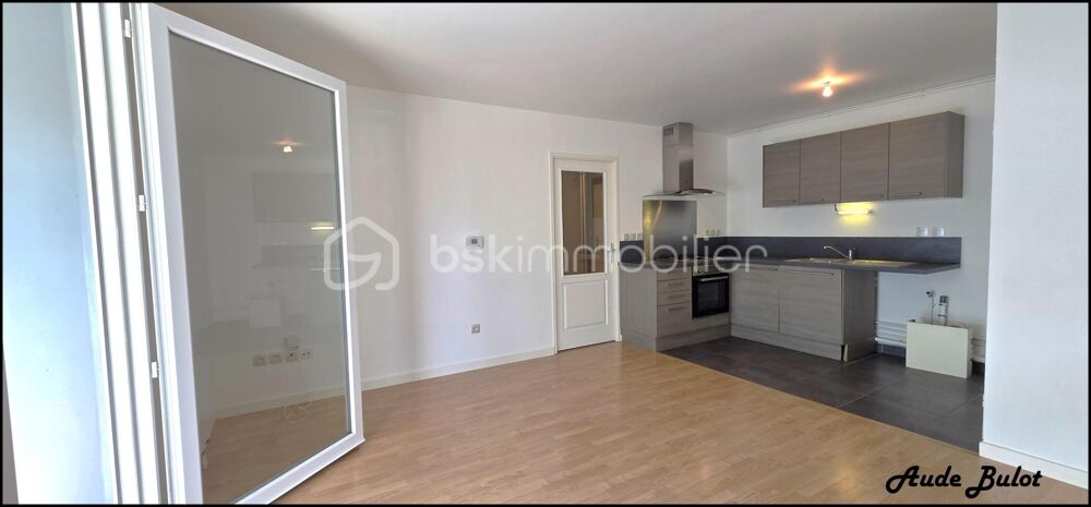 Vente Appartement Appartement 3 pièces avec balcon et 2 places de parking Wasquehal