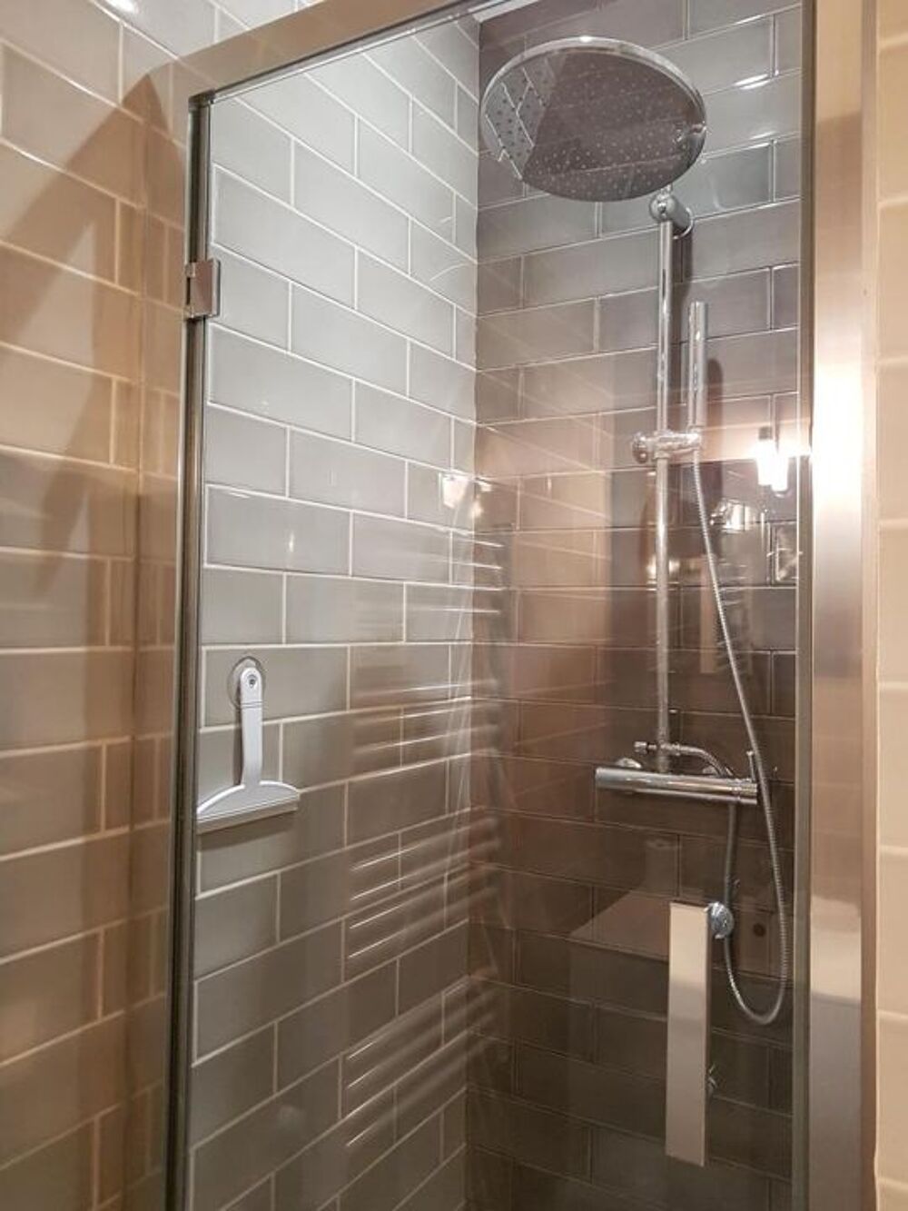 Chambre de 21m2 à louer sur Nice