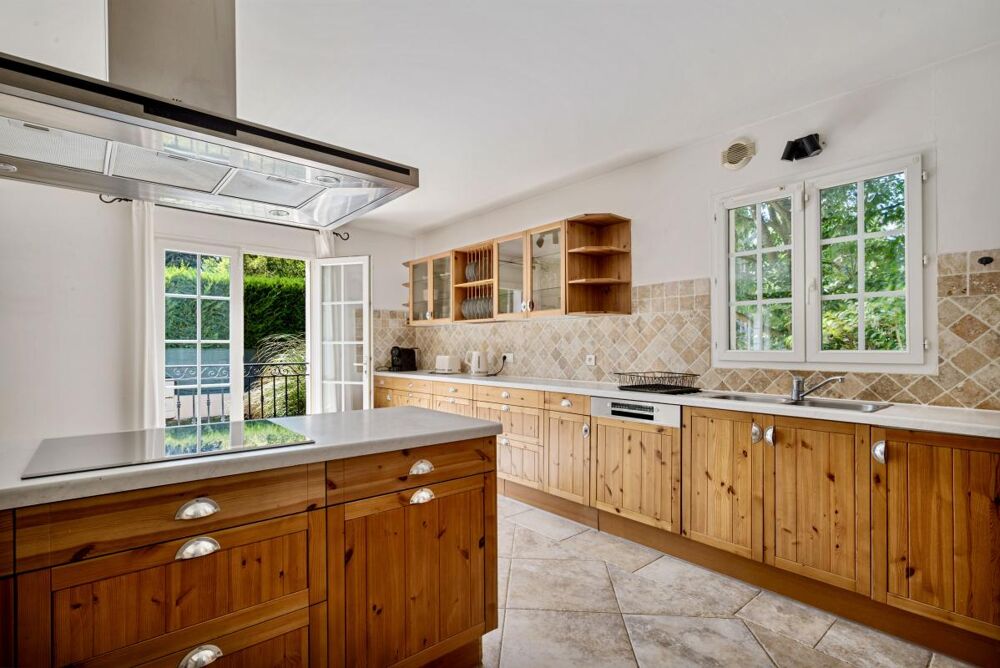 à vendre  Villa Aix-en-Provence (13090)