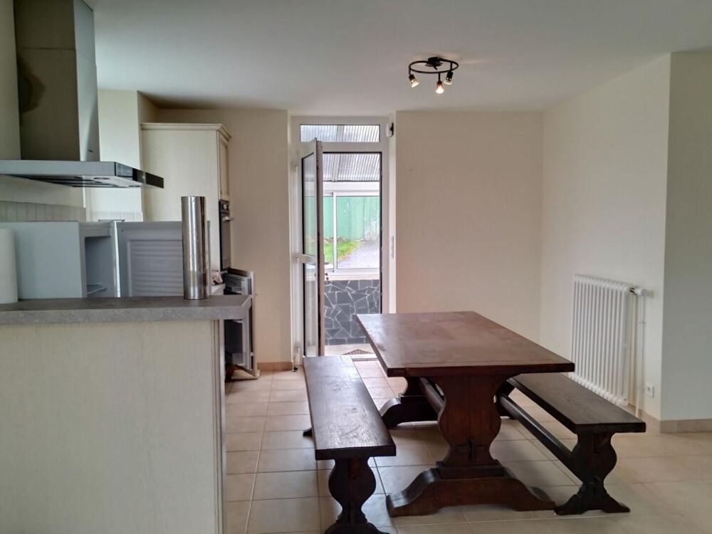 Location Maison Maison  4 pièce(s) 91,75 m2 Plevin