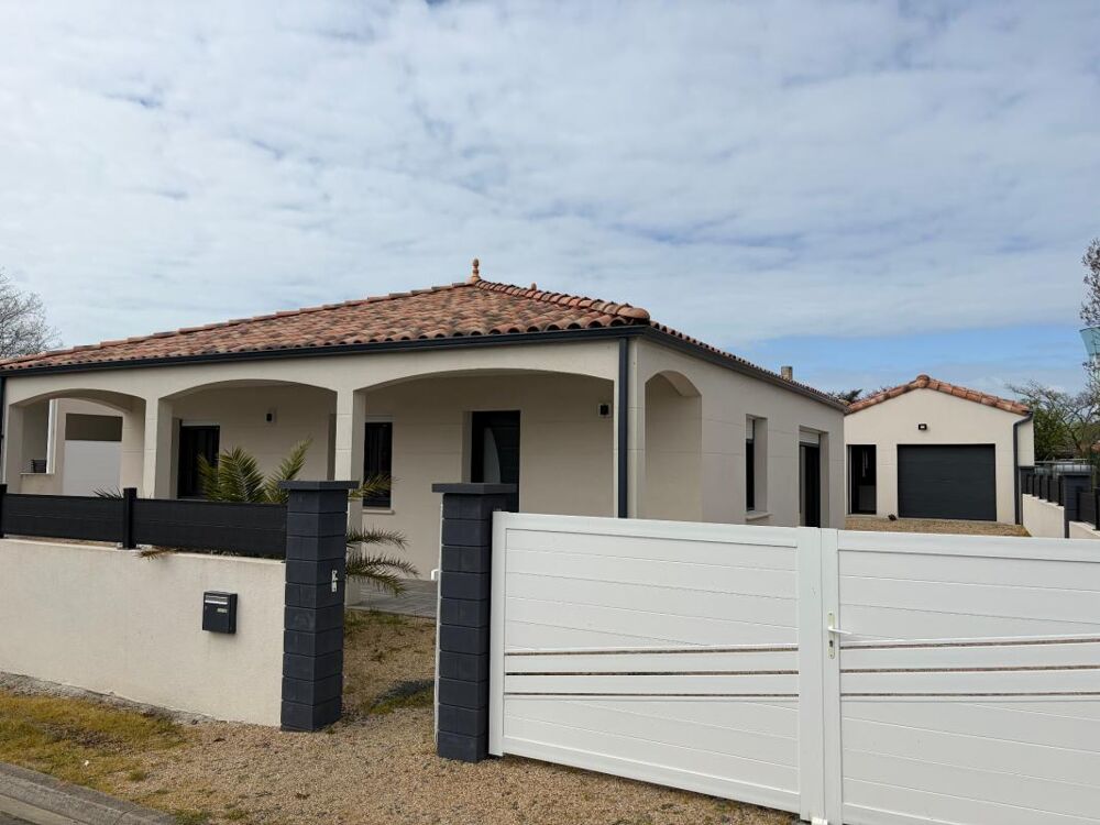 Vente Villa SECTEUR ANGLES ET LA TRANCHE SUR MER VILLA PLAIN PIED GRAND CONFORT 3 CHAMBRES AVEC GARAGE ET JARDIN Saint cyr en talmondais