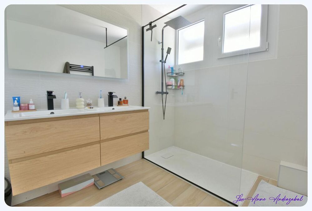 MAISON INDIVIDUELLE 135 M² HABITABLE - BEAUX VOLUMES
