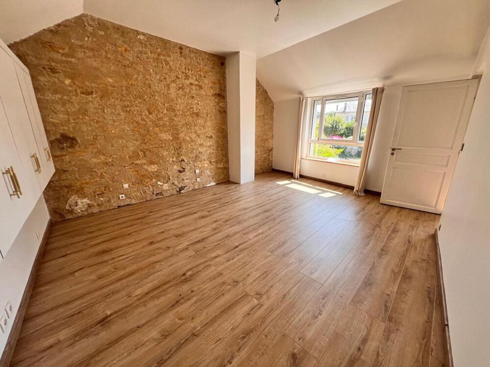 Vente Maison (95450) AVERNES, Maison de village 8 pièce(s) 225 m2, 5 chambres, jardin Avernes