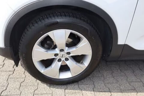 XC40 T3 Momentum Pro 2020 occasion 33000 Bordeaux