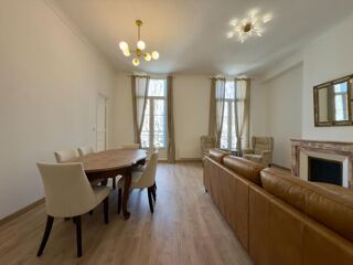  Appartement � louer 3 pi�ces 82 m�