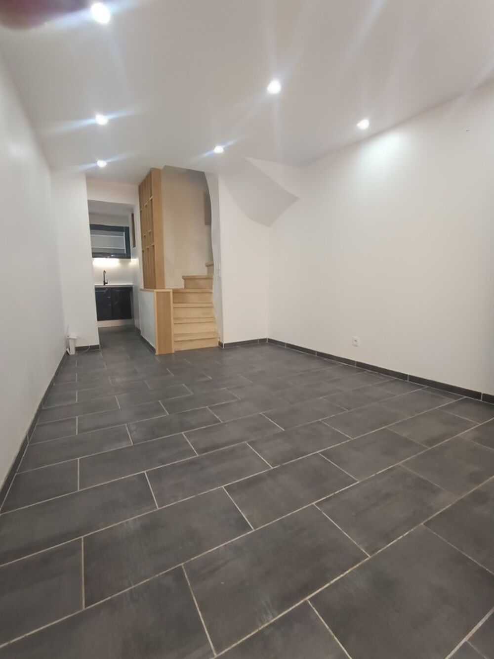 Maison à vendre 3 pièces BESSAN (34)