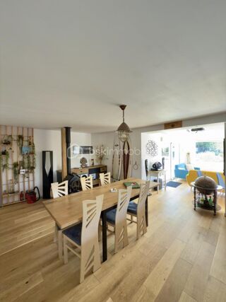  Propri�t�/ch�teau � vendre 9 pi�ces 166 m�