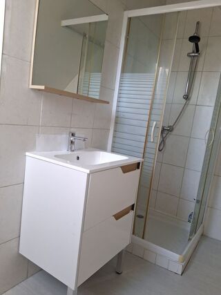  Appartement à louer 2 pièces 41 m²