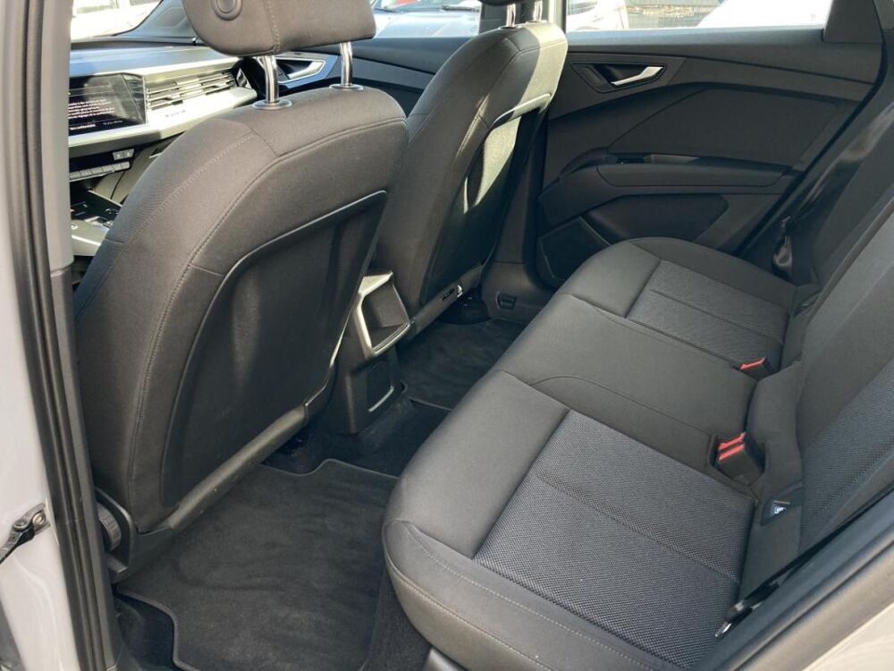 Q4 Sportback 35 - BATTERIE 55KLW FINITION STANDARD 2022 occasion 14650 Carpiquet