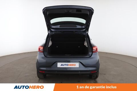 Clio 1.6 E-Tech Business 140 ch 2022 occasion 92130 Issy-les-Moulineaux