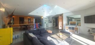 Maison à vendre 10 pièces 320 m²