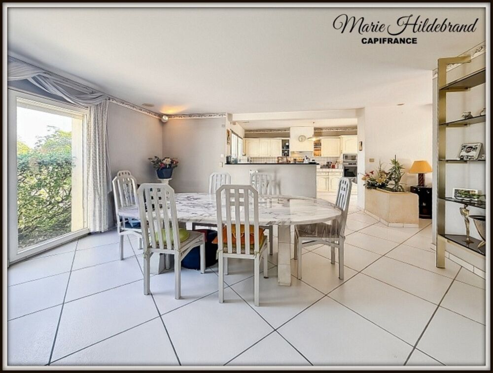 Vente Maison Maison d'architecte de caractère – 285 m² habitables – Vue dominante – Piscine – Grand garage Laroque timbaut