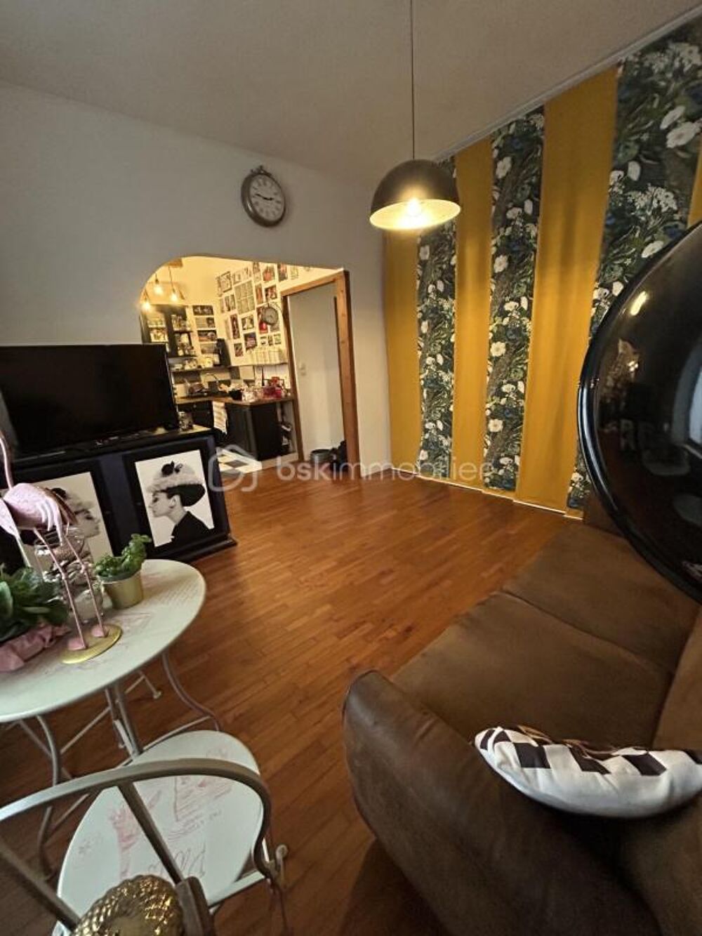 Charmant 2 pièces lumineux avec cachet  secteur recherché  153 000 €