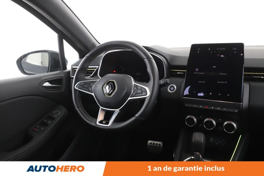 Clio 1.6 E-Tech Hybride Engineered 145 ch 2023 occasion 92130 Issy-les-Moulineaux