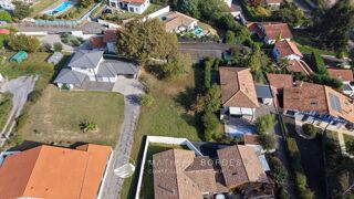  Terrain à vendre 725 m²