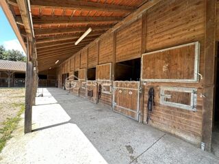  Propriété/château à vendre 5 pièces 158 m²
