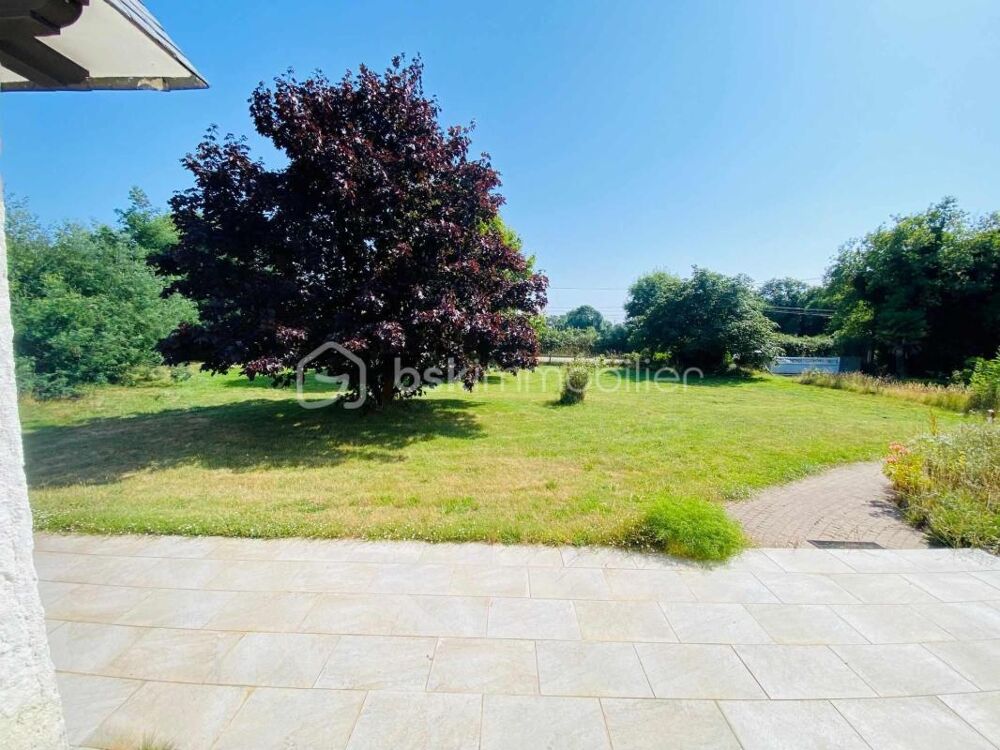 à vendre  Propriété/château Sarzeau (56370)