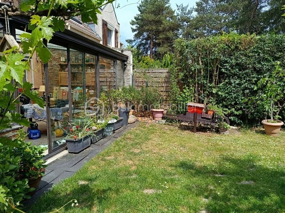 Maison familiale 6 pièces  120 m²  Jardin  Garage  Bondy