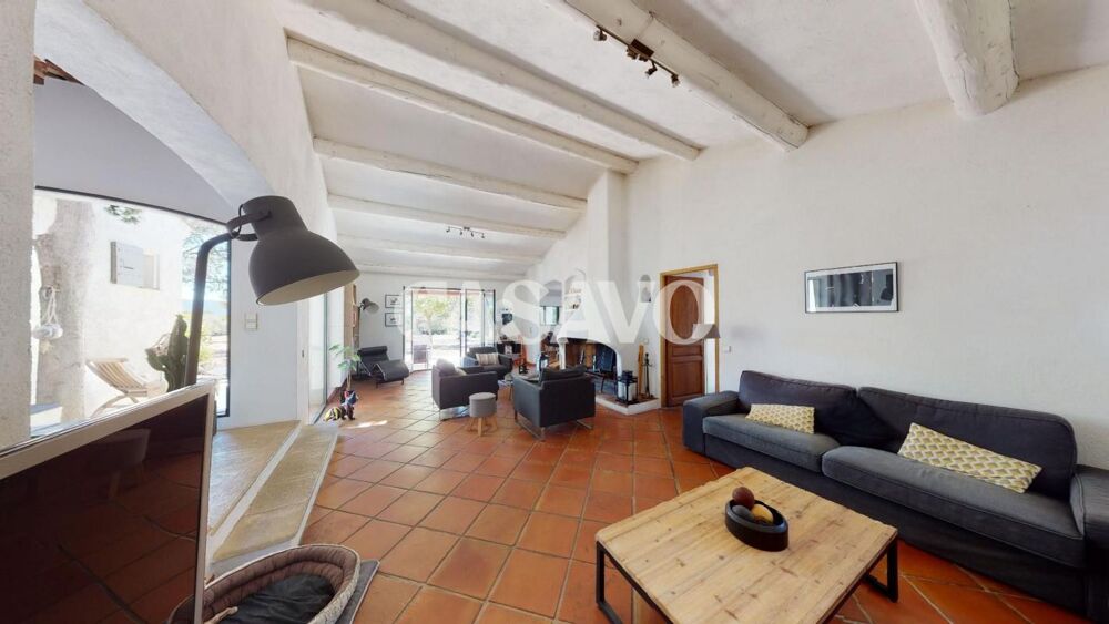 � vendre  Maison Pourri�res (83910)