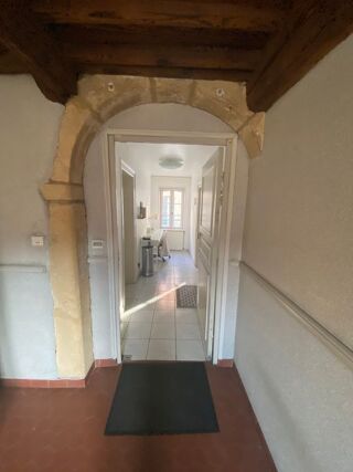  Appartement à louer 2 pièces 57 m²