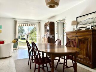  Maison � vendre 9 pi�ces 210 m�