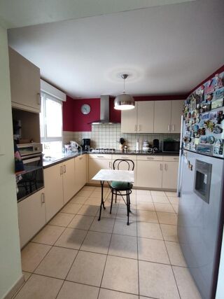  Propri�t�/ch�teau � vendre 7 pi�ces 155 m�