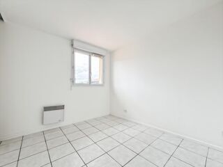  Appartement  vendre 4 pices 79 m