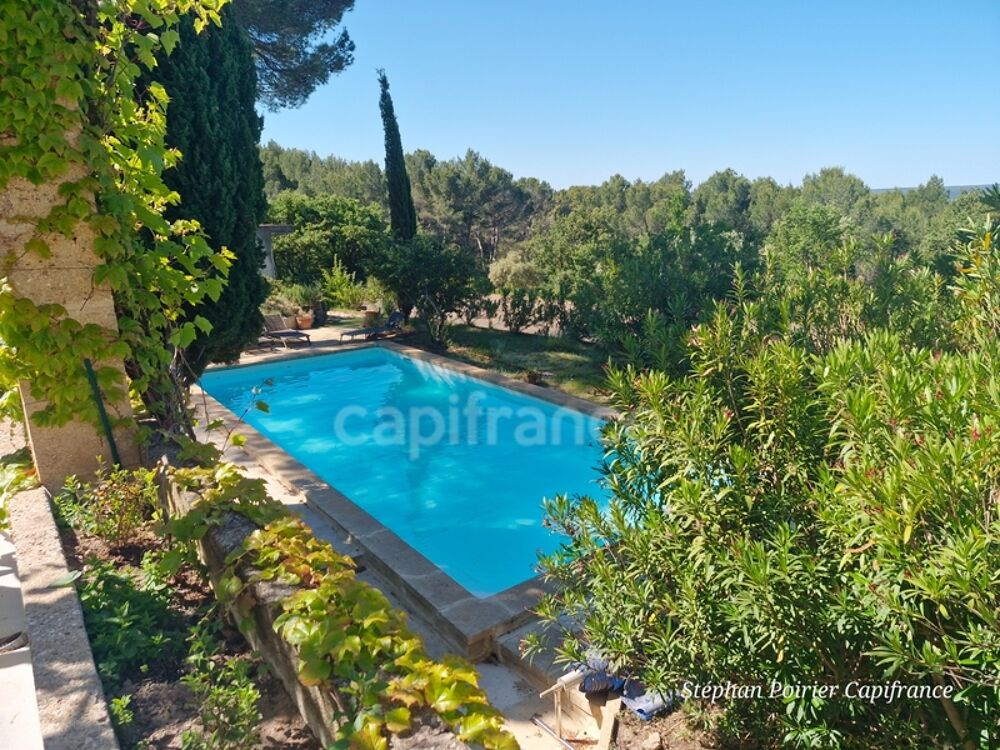 � vendre  Maison �guilles (13510)