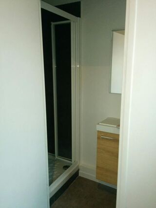  Appartement à louer 1 pièce 30 m²