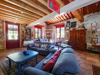  Maison  vendre 10 pices 270 m