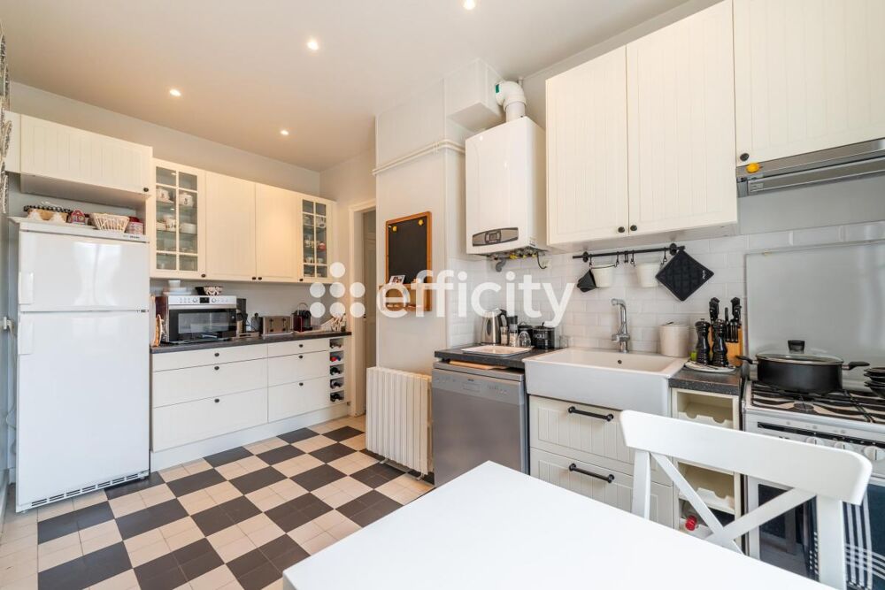 � vendre  Appartement Versailles (78000)