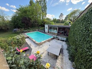  Maison à vendre 10 pièces 262 m²